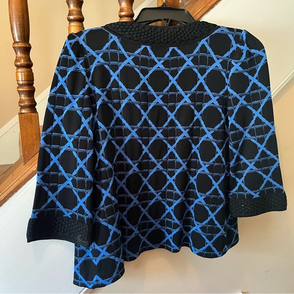 Ming Wang Black & Blue Sweater - Picture 8 of 8